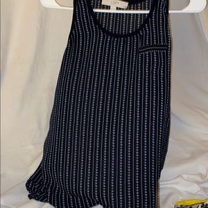 Lift petite’s sz XSP BLACK print tank top LIKE NEW